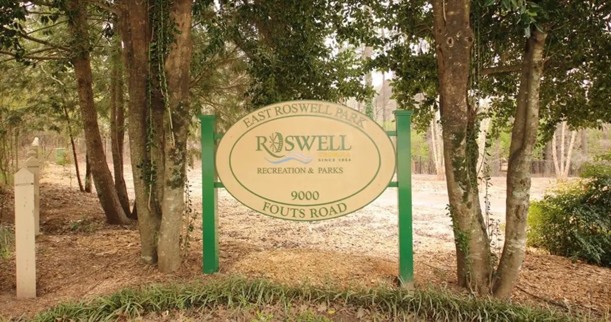 East Roswell Park